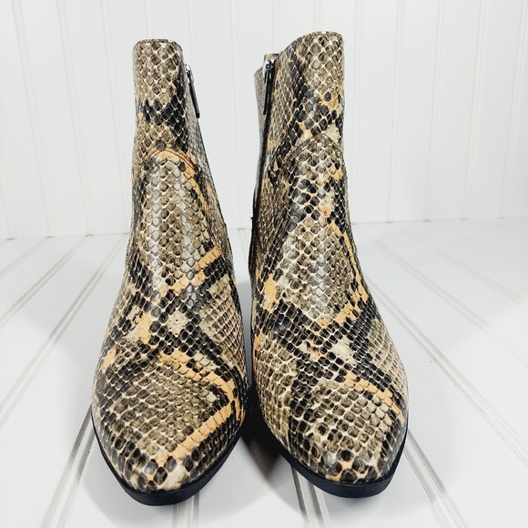 NEW Circus by Sam Edelman Garth Faux-Leather Western Ankle Booties C432 - Picture 11 of 16